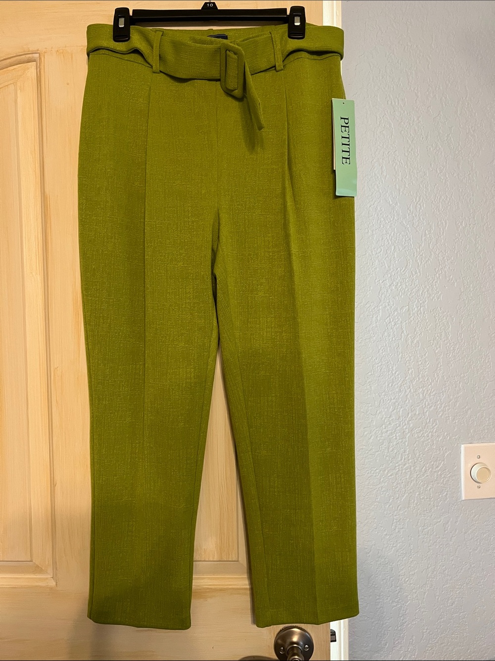NWT Petite High-Rise Belted Straight-Leg Pants in Olive Green